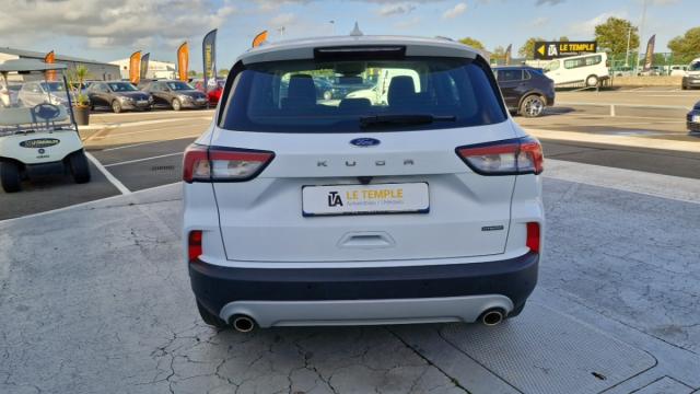 Ford Kuga image 3