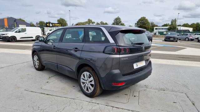 Peugeot 5008 image 4