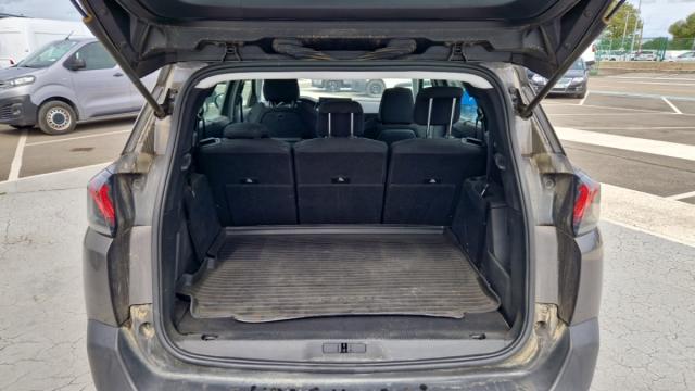 Peugeot 5008 image 5