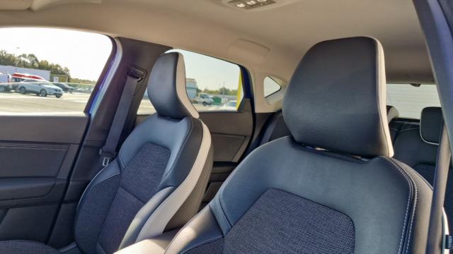 Renault Captur image 6