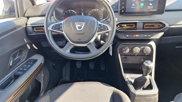 Dacia Sandero image 7