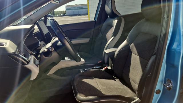 Renault Captur image 9