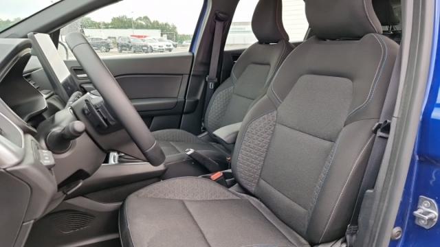 Renault Captur image 8