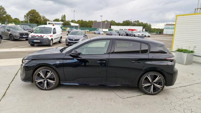 Peugeot 308 image 2