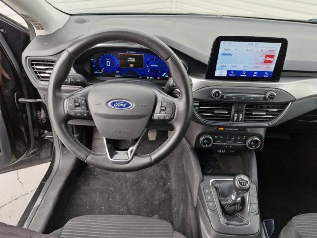 Ford Focus image 2