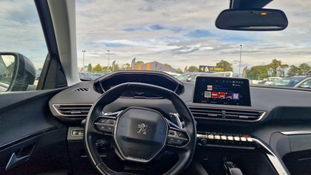 Peugeot 3008 image 1