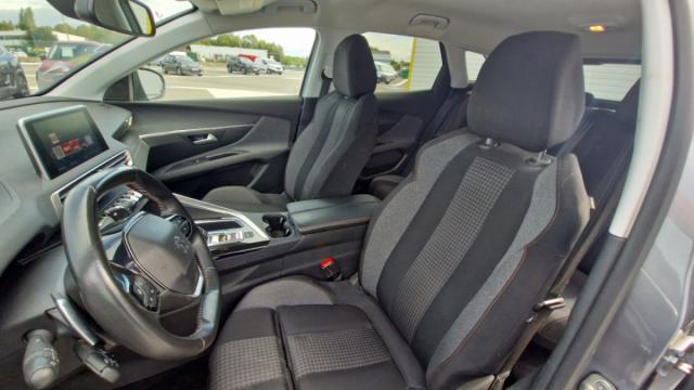 Peugeot 3008 image 3