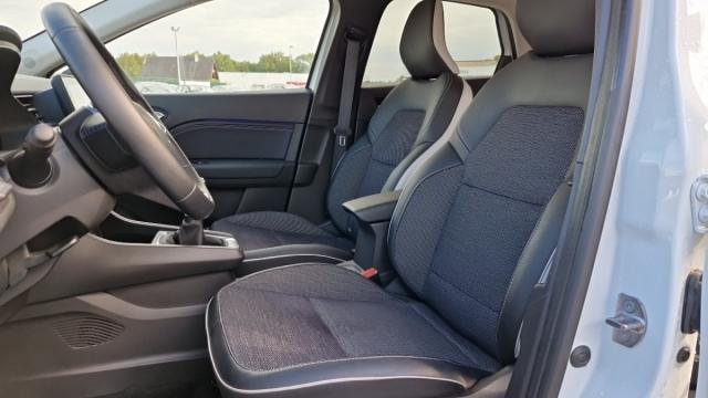 Renault Captur image 2