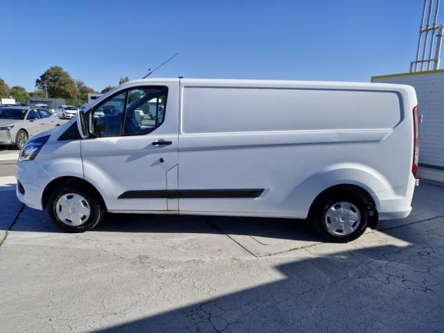 Ford Transit Custom image 8
