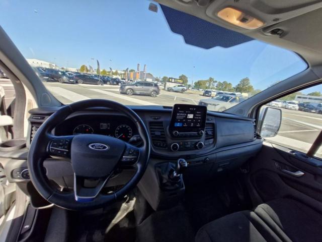 Ford Transit Custom image 1