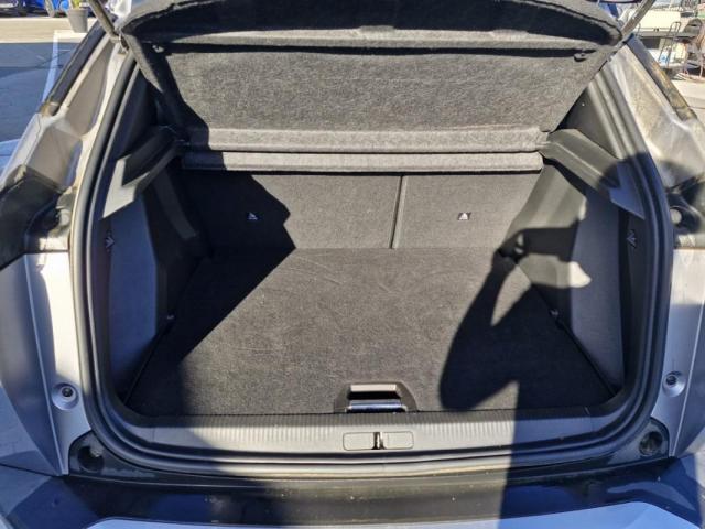 Peugeot 2008 image 9