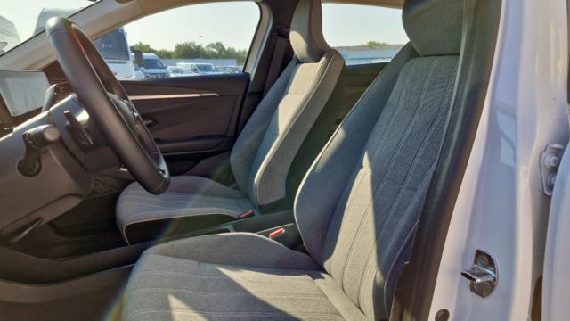 Renault Mégane E-Tech image 5