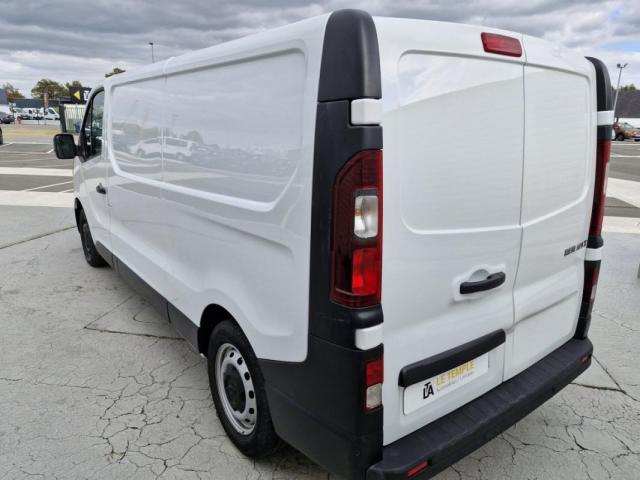 Renault Trafic image 8
