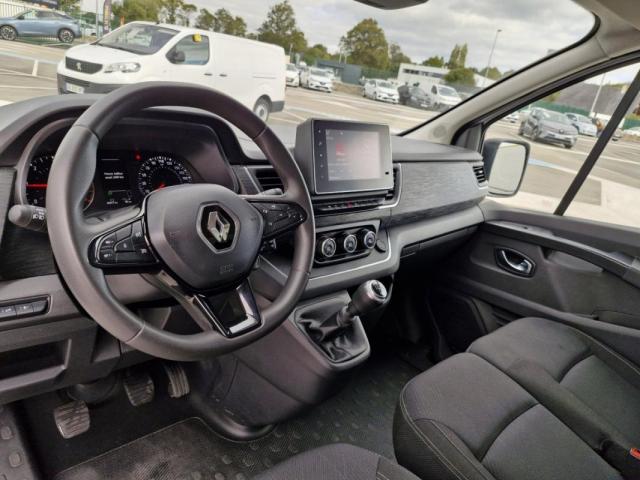Renault Trafic image 4