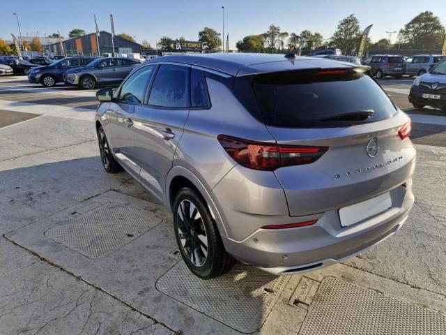 Opel Grandland image 2