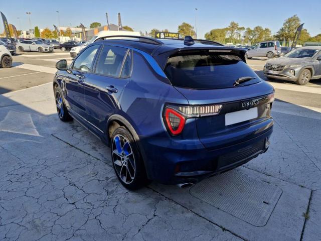 Lynk & Co 01 image 3