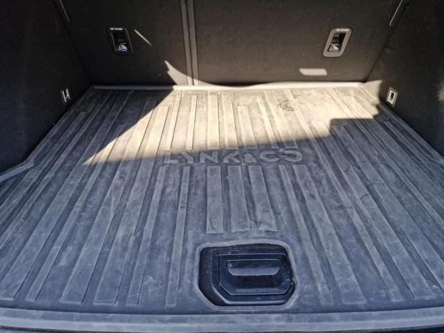 Lynk & Co 01 image 6