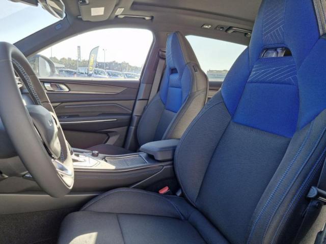 Lynk & Co 01 image 5