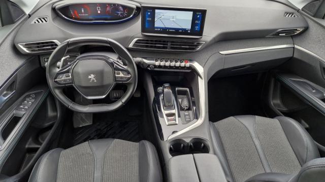 Peugeot 5008 image 8