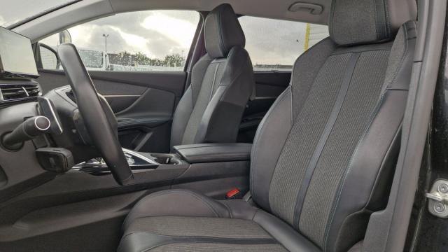 Peugeot 5008 image 7