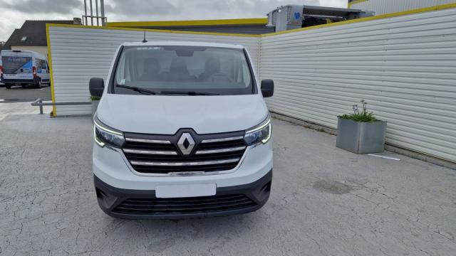 Renault Trafic image 3