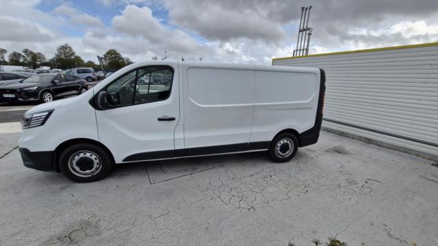 Renault Trafic image 8