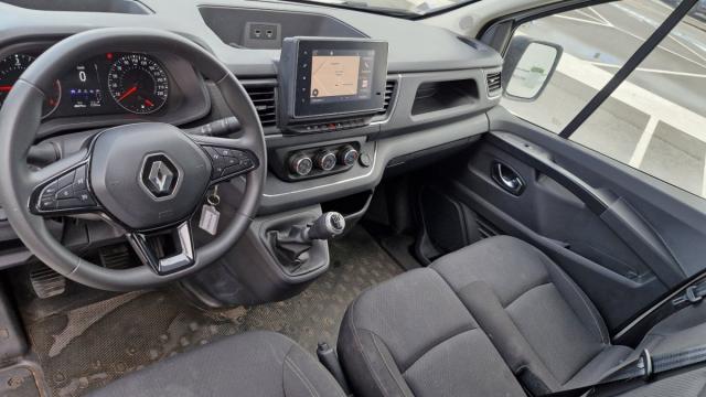 Renault Trafic image 1