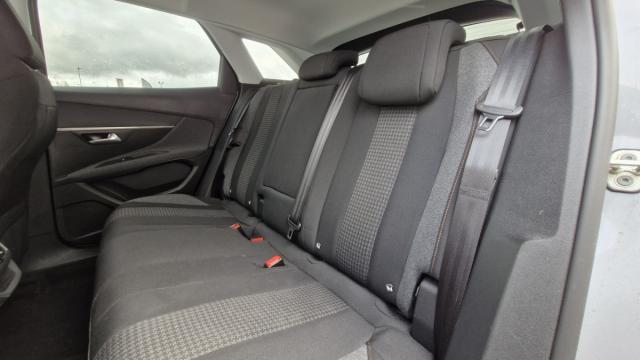 Peugeot 3008 image 4