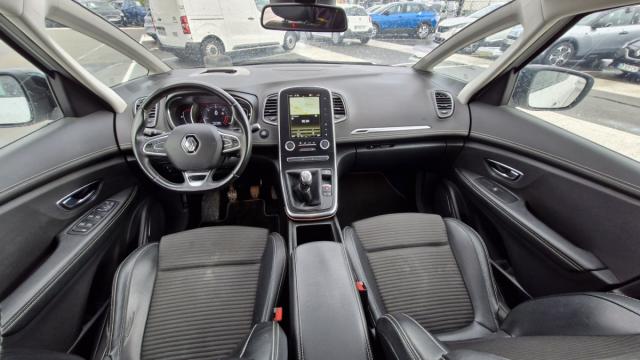 Renault Scénic image 9