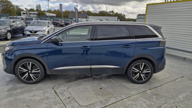 Peugeot 5008 image 2