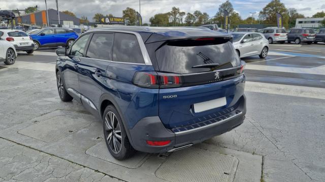 Peugeot 5008 image 3