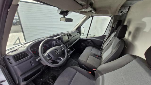 Renault Master image 3