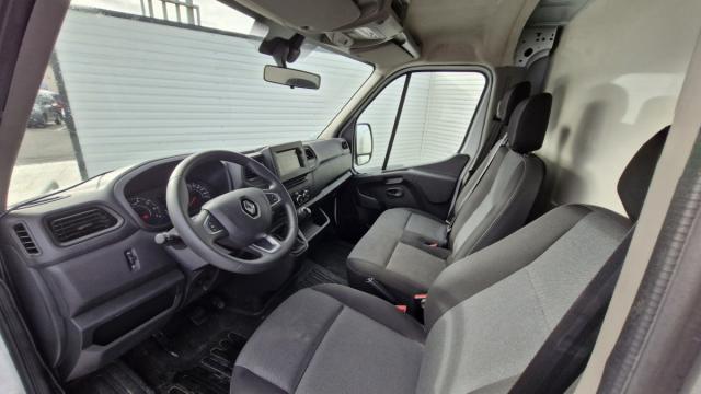 Renault Master image 7