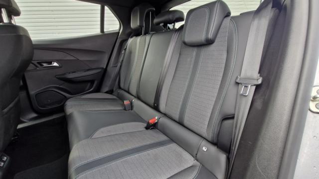 Peugeot 2008 image 9