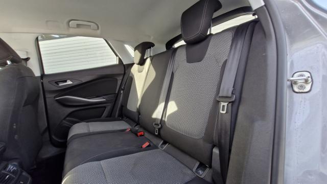 Opel Grandland X image 2