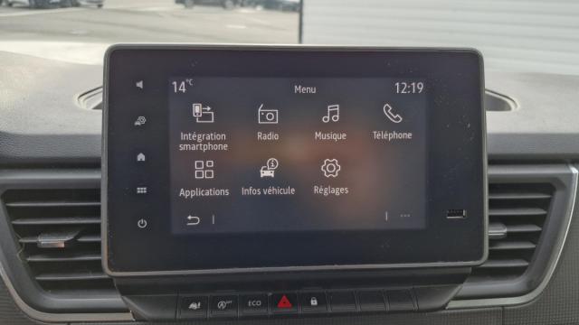 Renault Trafic image 9