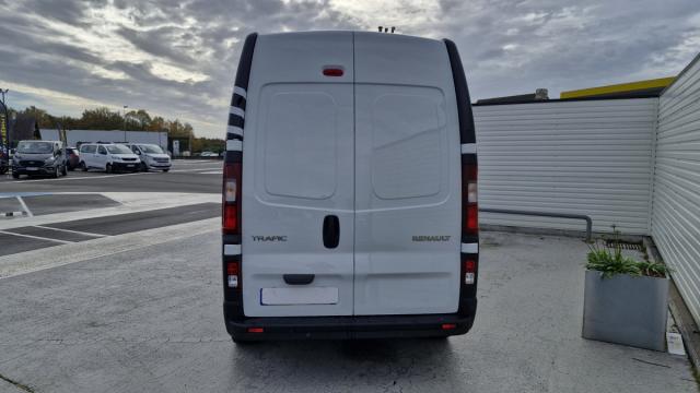 Renault Trafic image 1
