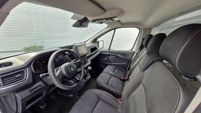Renault Trafic image 5