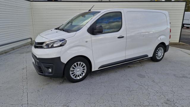 Toyota Proace Medium 120 D-4d Business