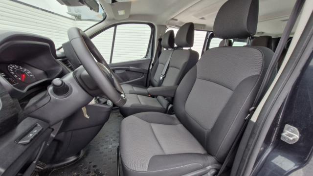 Renault Trafic image 1