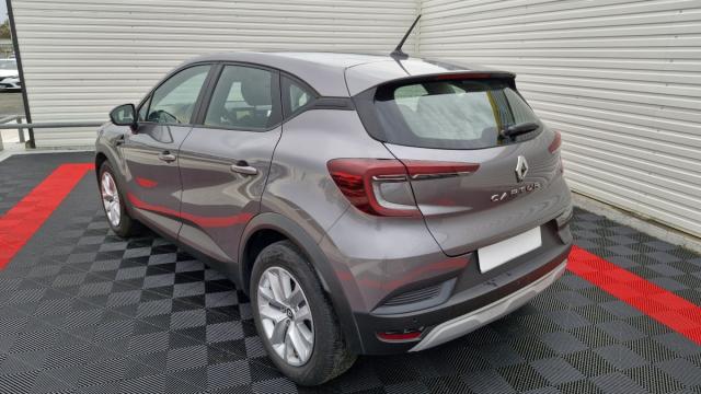 Renault Captur image 2