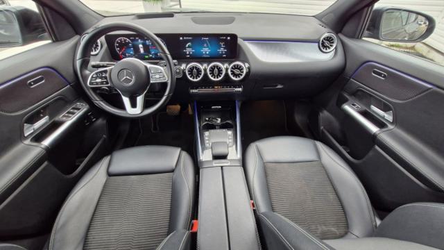 Mercedes Benz Gla image 2