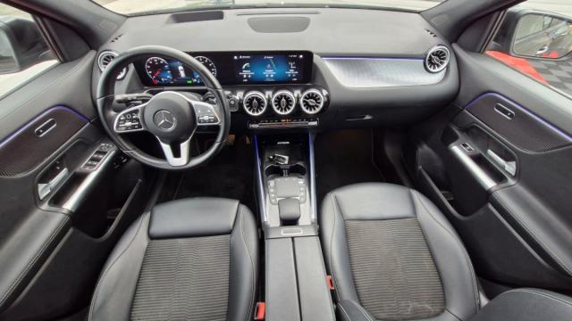 Mercedes Benz Gla image 8