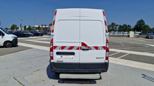 Renault Master image 9