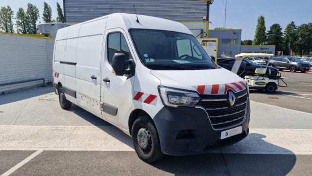 Renault Master image 1