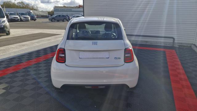 Fiat 500 image 1