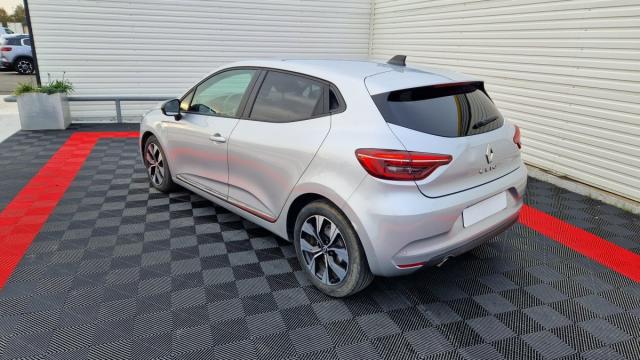 Renault Clio image 4