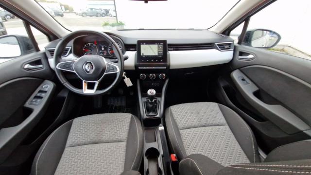 Renault Clio image 7