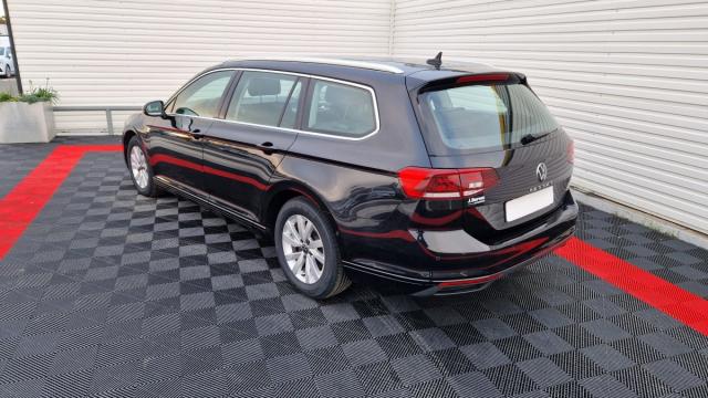 Volkswagen Passat Sw image 1