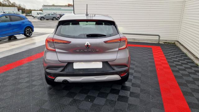 Renault Captur image 8
